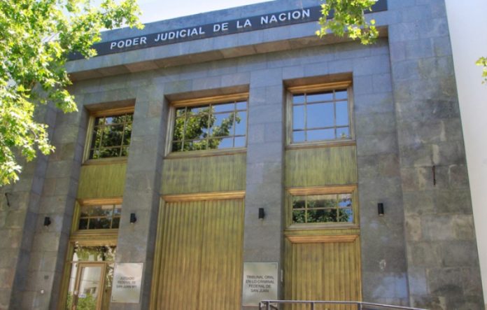 TRIBUNAL-ORAL-FEDERAL