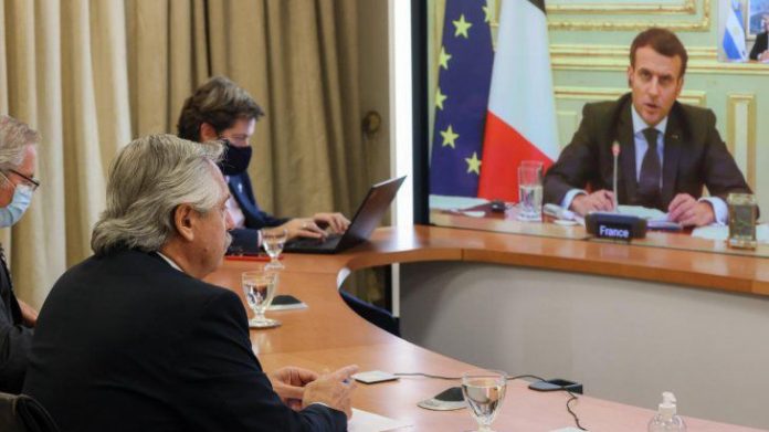 alberto fernandez macron