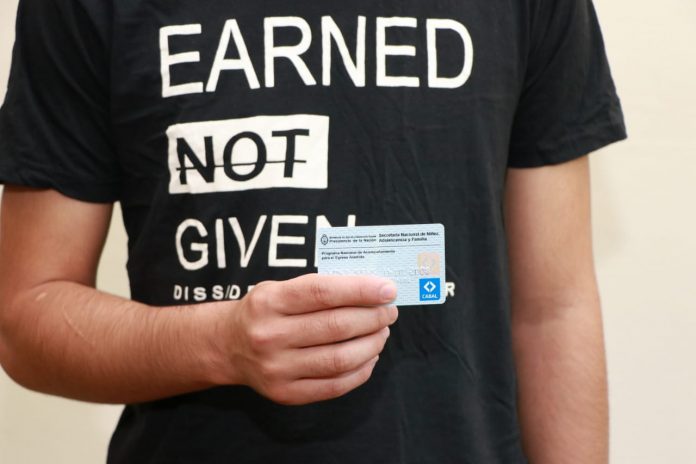 cd4f1a7e-3899-4e8f-bf34-3df53a83fc3e