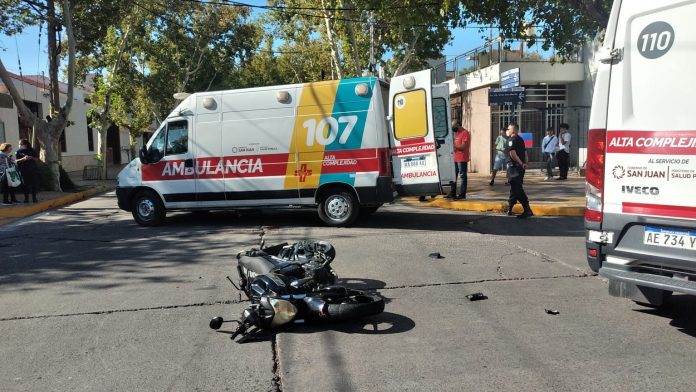 accidente moto capital ambulancia