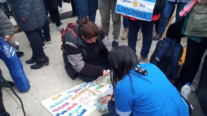 protesta docentes autoconvocados