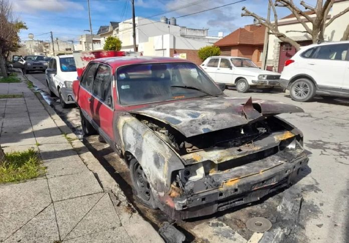 Auto-quemado