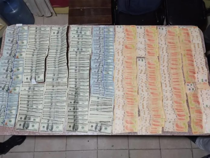 dolar