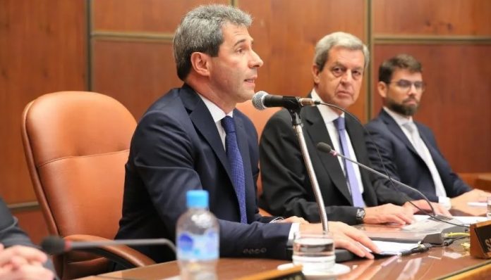 uñac en legislatura