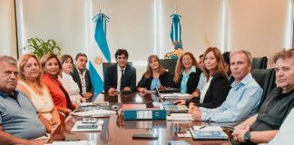 El Gobierno convocó a paritarias docentes y reabre la discusión salarial 2026