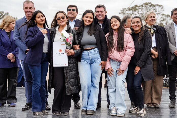 a92b66cd-6932-4964-99ab-7b9972b11a74