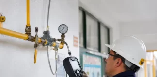 Avanza en San Juan la revisión de instalaciones de gas en 295 escuelas