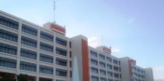 Paro docente en la UNSJ: tres días sin clases desde este miércoles Edificio del Centro Cívico de la provincia de San Juan, sede de la Legislatura provincial