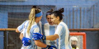 San Juan despidió a Las Águilas y a la Sub-19 en el Cantoni antes del Mundial Jugadoras argentinas de hockey sobre patines durante la despedida en el Aldo Cantoni.