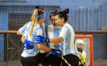 San Juan despidió a Las Águilas y a la Sub-19 en el Cantoni antes del Mundial Jugadoras argentinas de hockey sobre patines durante la despedida en el Aldo Cantoni.