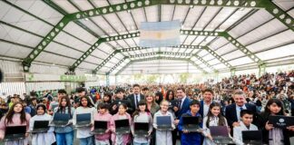 Ya son más de 18.400 las computadoras entregadas a estudiantes en San Juan en 2026: este lunes fueron 1.106 netbooks en Santa Lucía