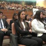 Orrego entregó 1.093 computadoras en Sarmiento, inauguró un parque solar en Retamito y anunció la compra de 50 mil equipos